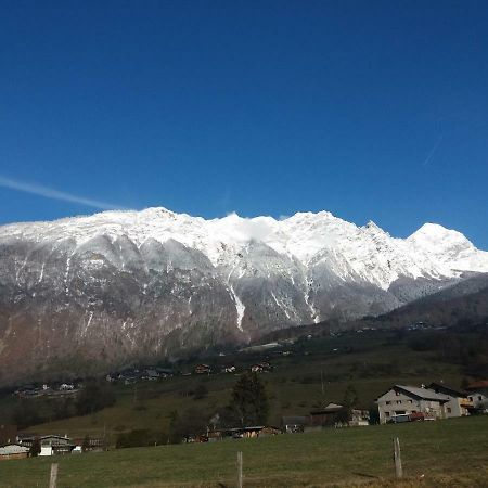 Gite Mobile Home Reamenage A Ugine Entre Albertville Et Annecy Exterior foto